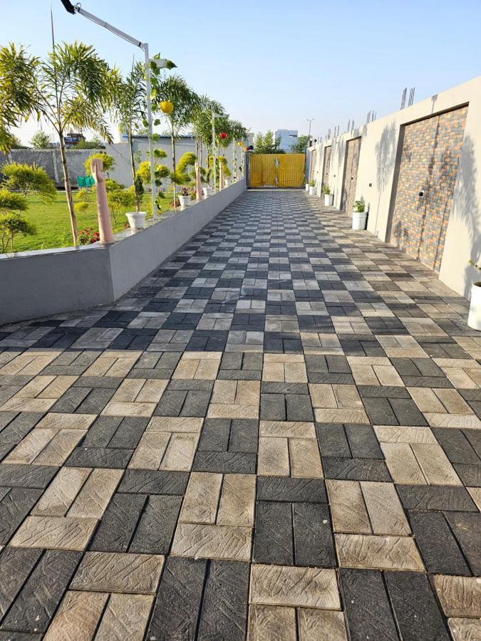 Shree Ambe Farmhouse Villa Ujjain Dış mekan fotoğraf
